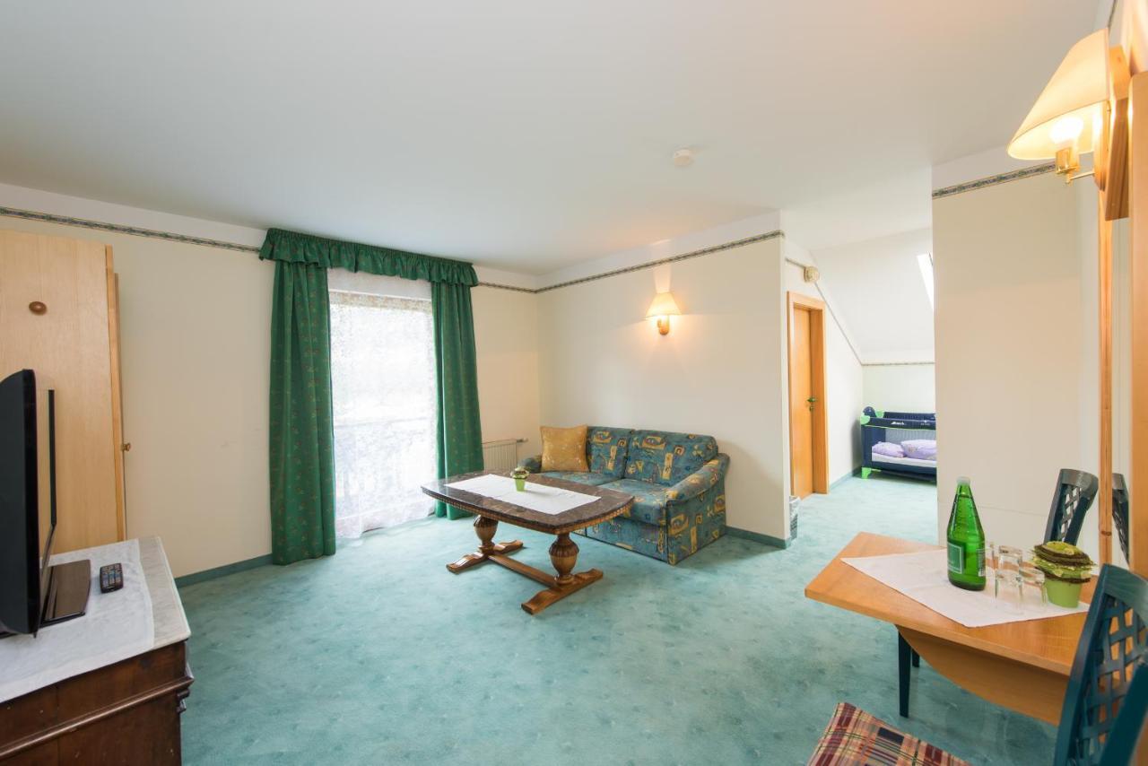 Hotel Moelltalerhof Rangersdorf Habitación foto